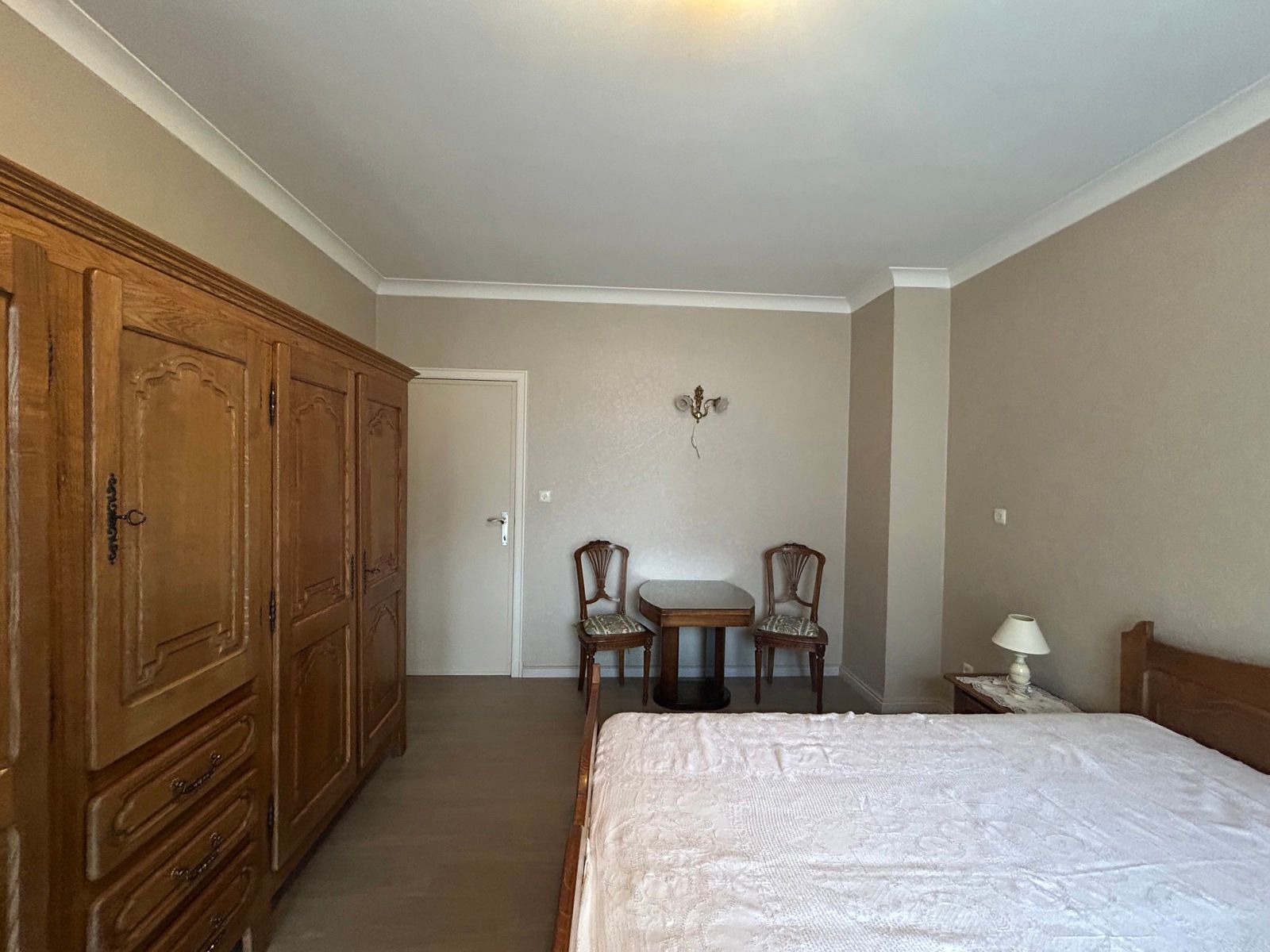 Appartement te huur foto 10
