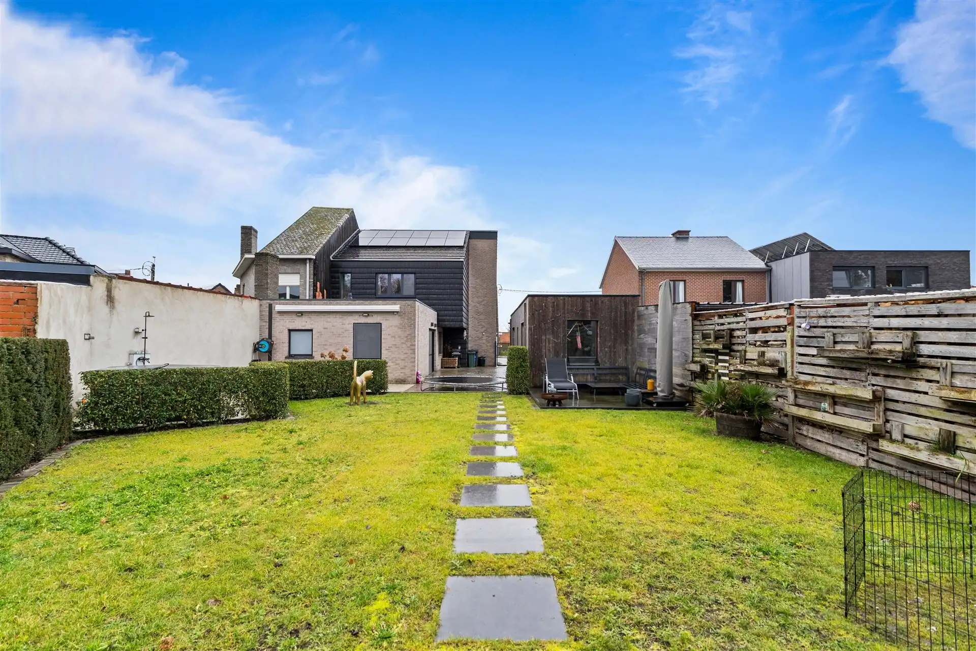 Half open bebouwing foto 23