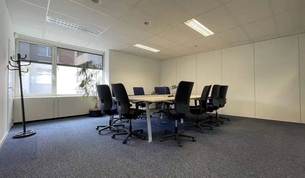Kantoorruimte te huur in Franklin Building te Berchem foto 6