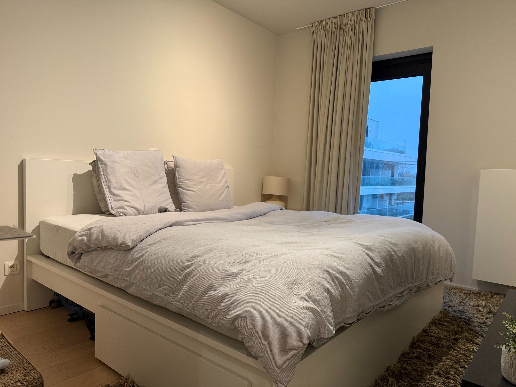 Recent GESCHILDERD  appartement in centrum Deerlijk | St Amandusstraat foto 8