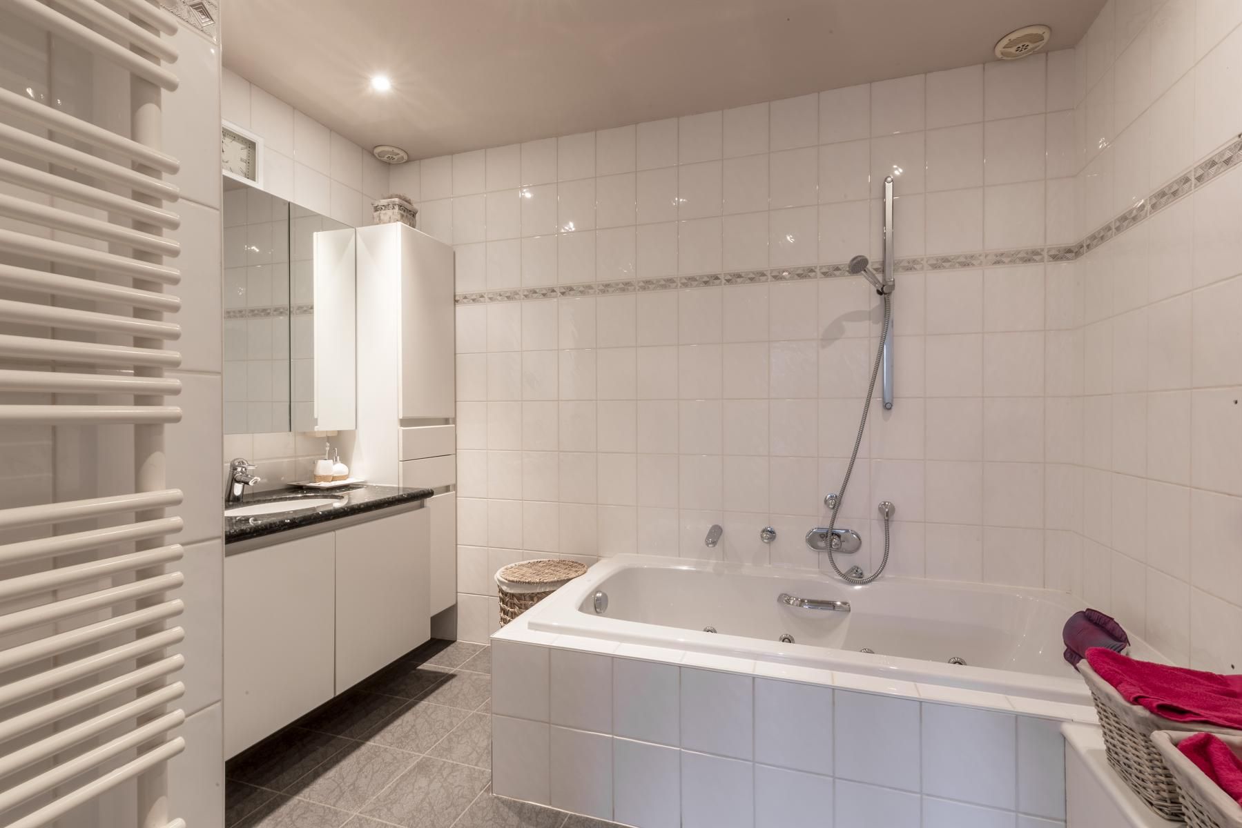Riante penthouse met o.a. 3 slpks, 2 badks en ruime terrassen foto 13