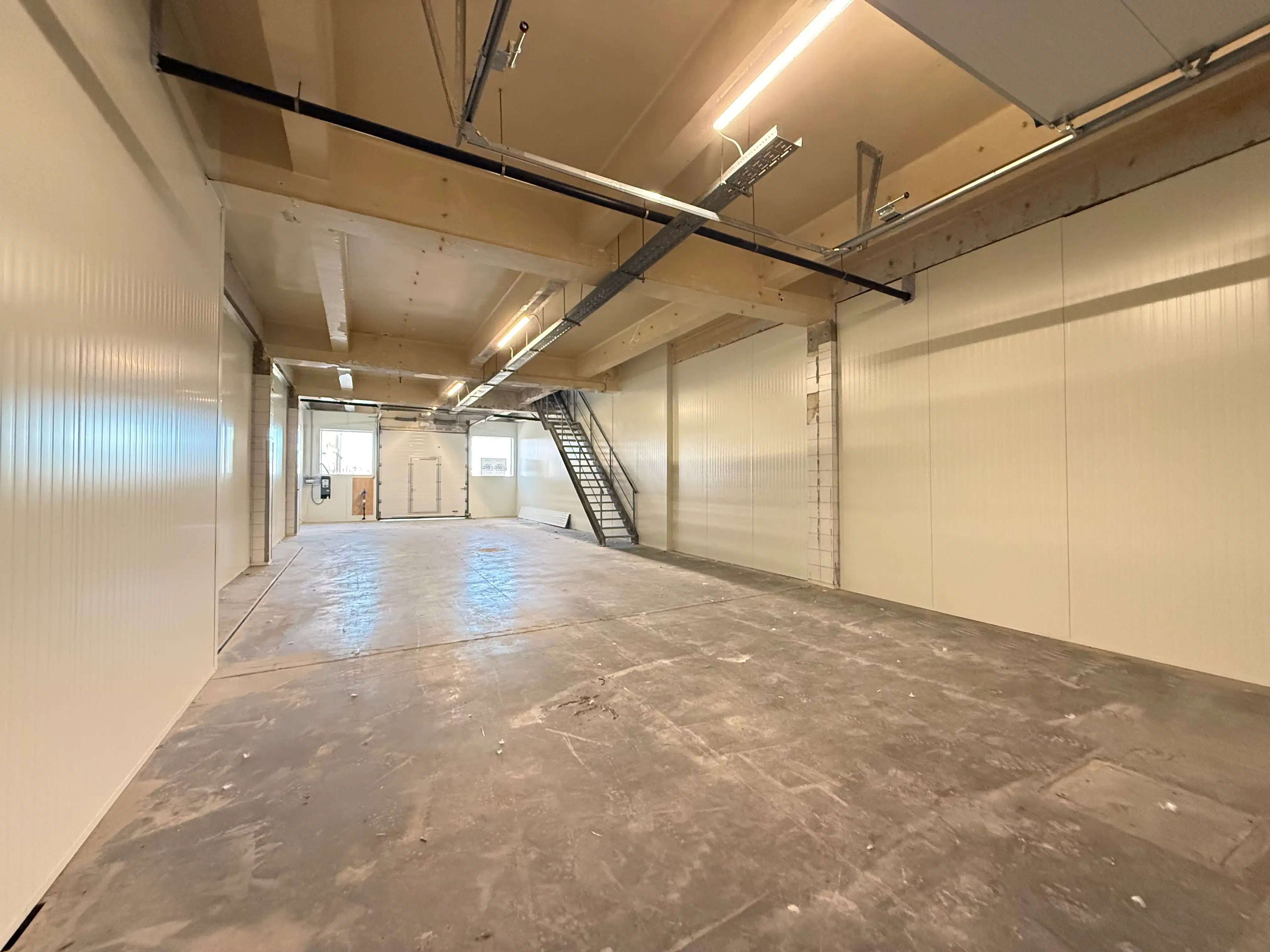Exclusieve kantoorruimte 210m² in maritieme omgeving foto 11