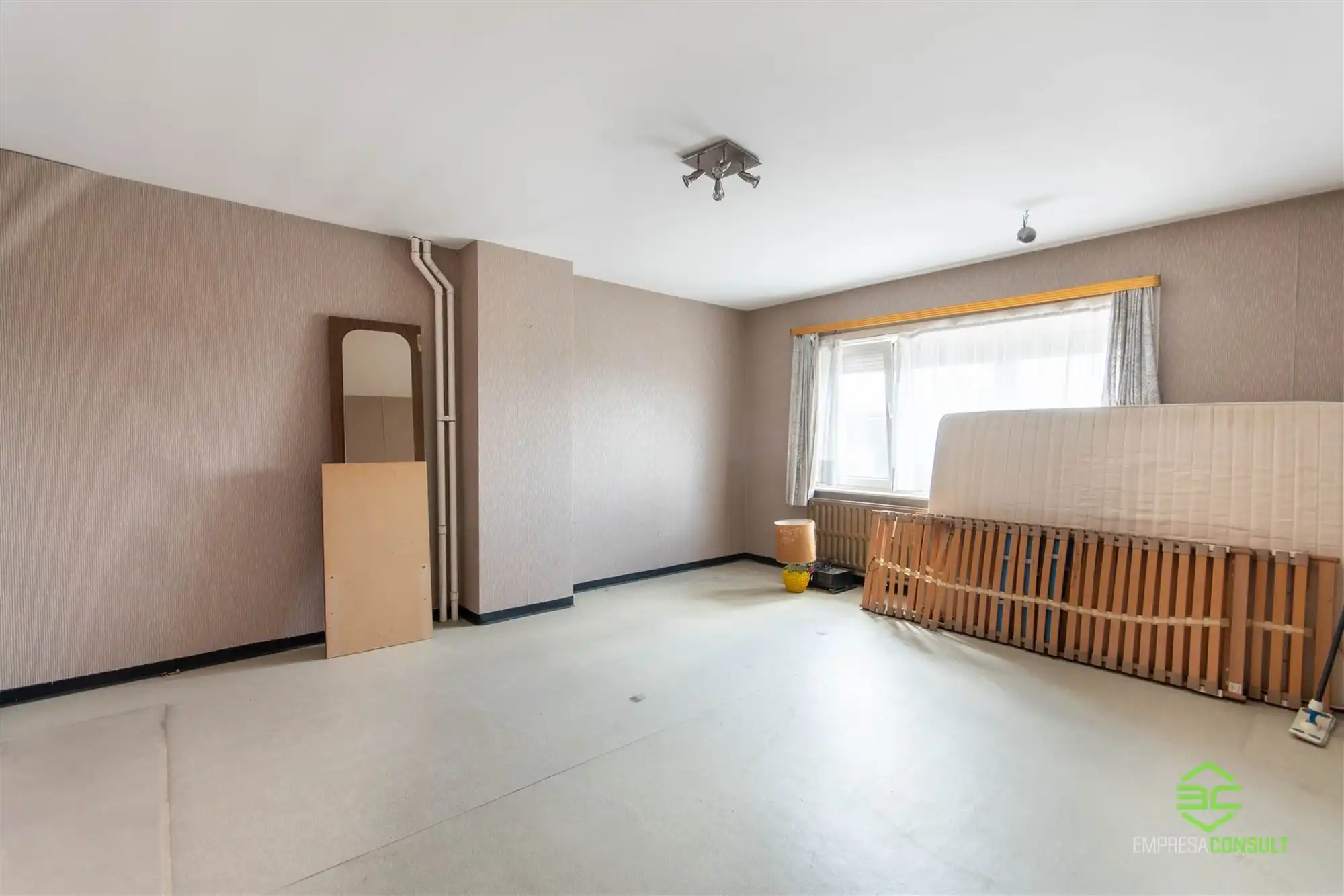 Ruime gezinswoning met 5/7 slpk op 6a 68ca! foto 11