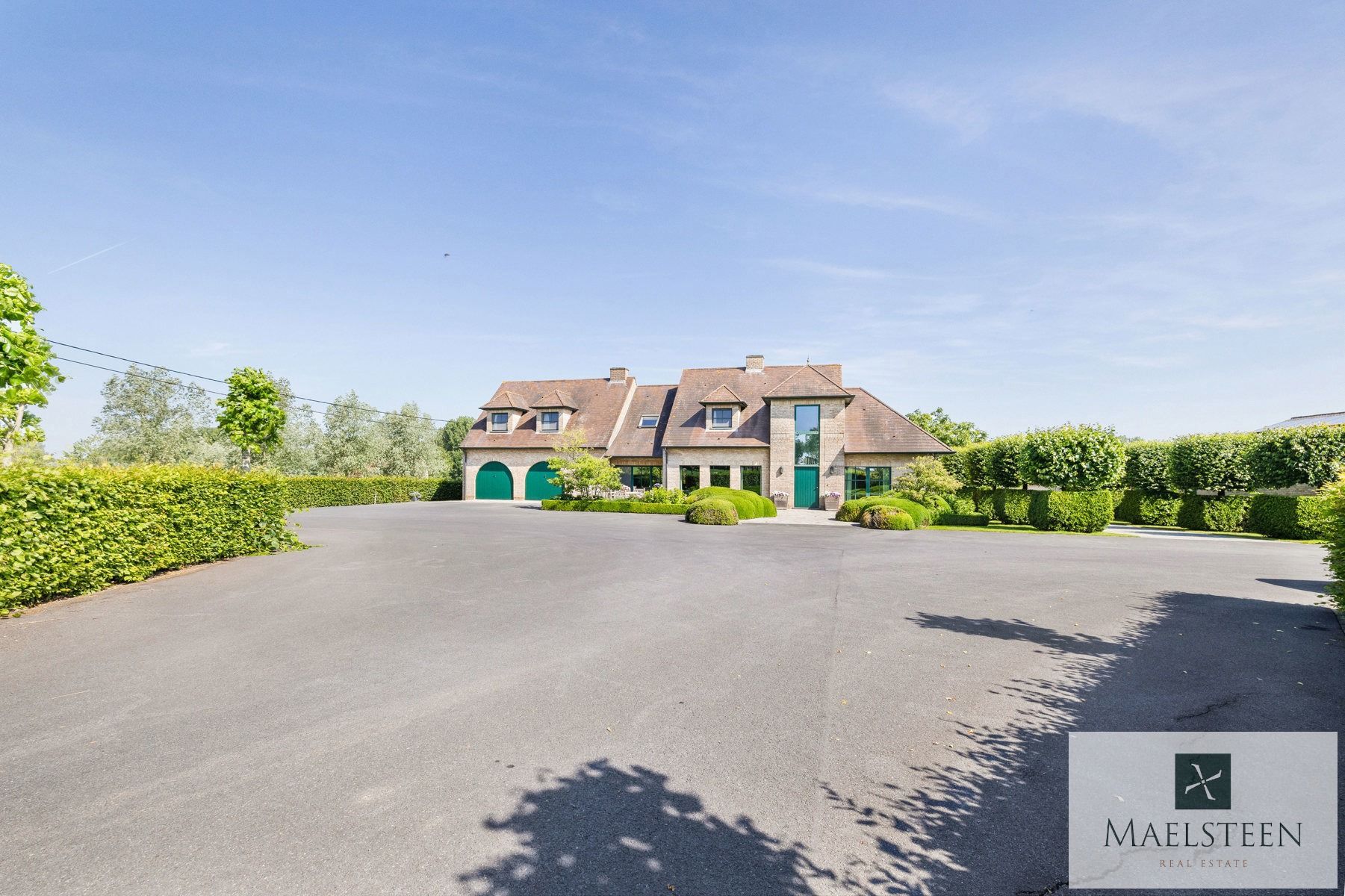 Boerderij op 1,5ha op de flank van Oedelem-berg  foto 4