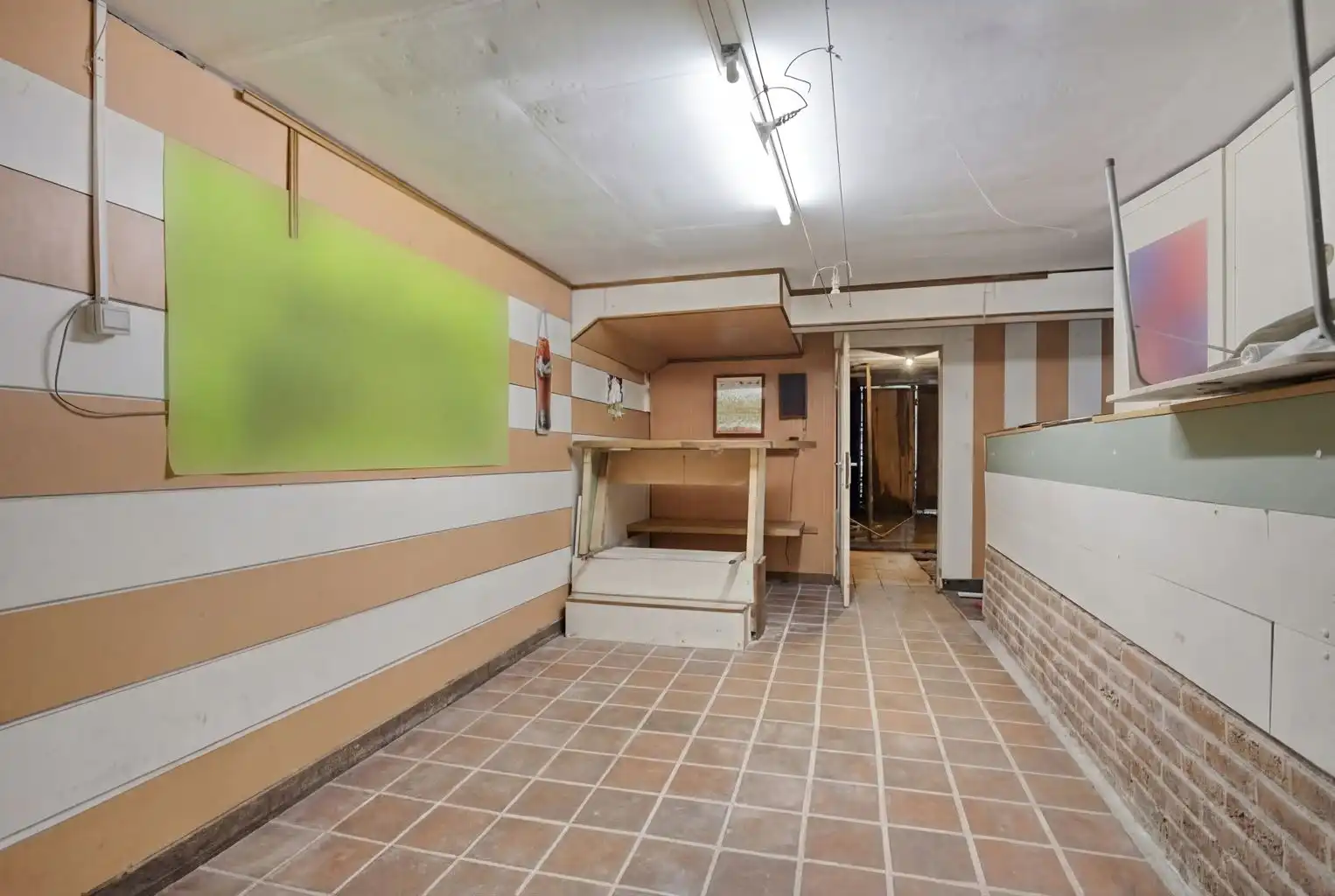 Gelijkvloerse, vrijstaande woning met 3 slaapkamers, omheinde tuin en garage op een rustige locatie nabij het centrum van Maaseik. foto 19