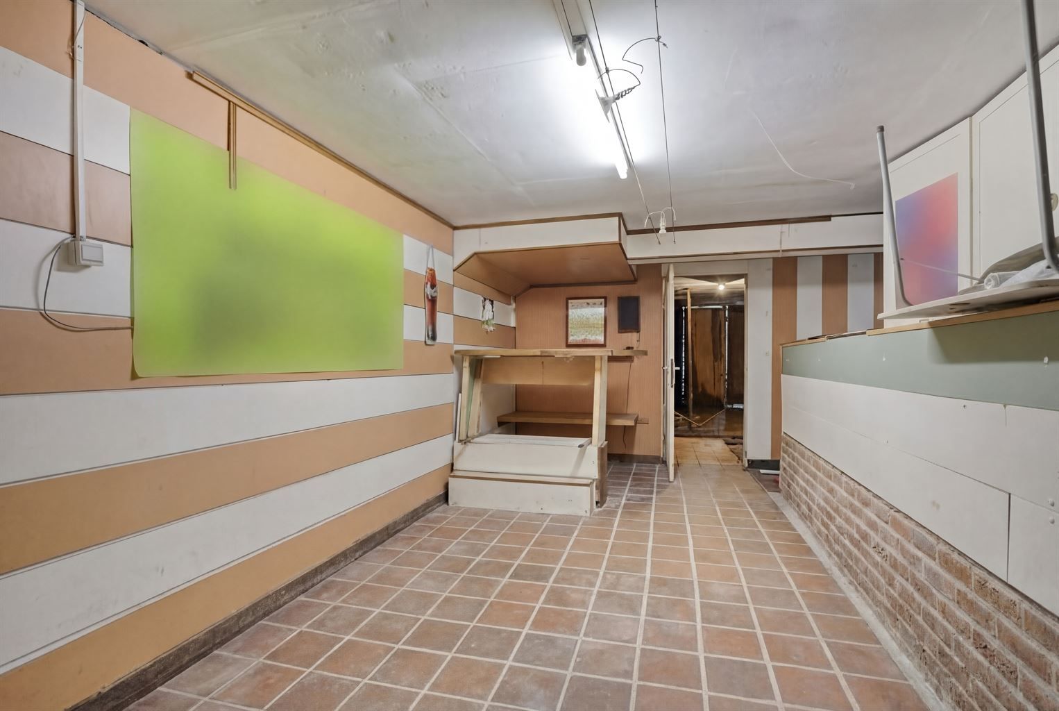 Gelijkvloerse, vrijstaande woning met 3 slaapkamers, omheinde tuin en garage op een rustige locatie nabij het centrum van Maaseik. foto 19