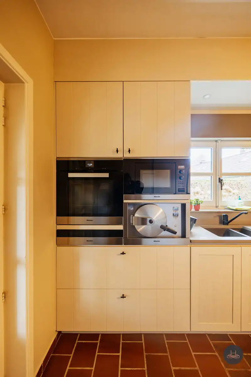 Prachtige vrijstaande villa in rustige omgeving foto 15