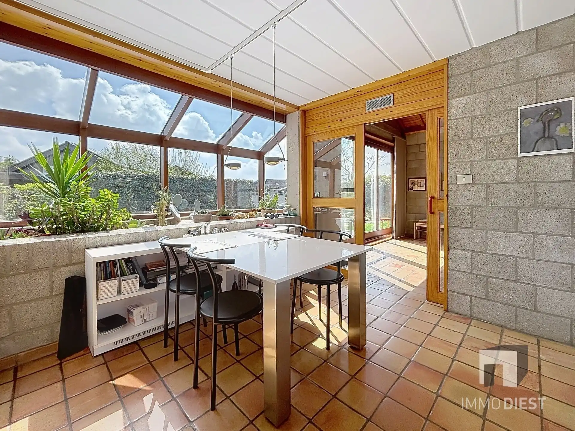 Bijzondere woning, lichtrijk, open en 3 slaapkamers foto 13