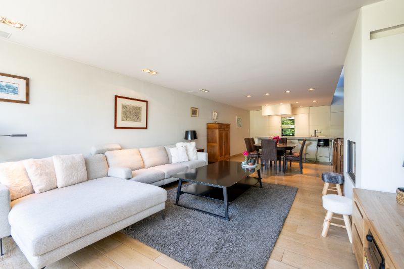 Instapklare, luxueus afgewerkte woning met tuin en polyvalente ruimte op toplocatie foto 5