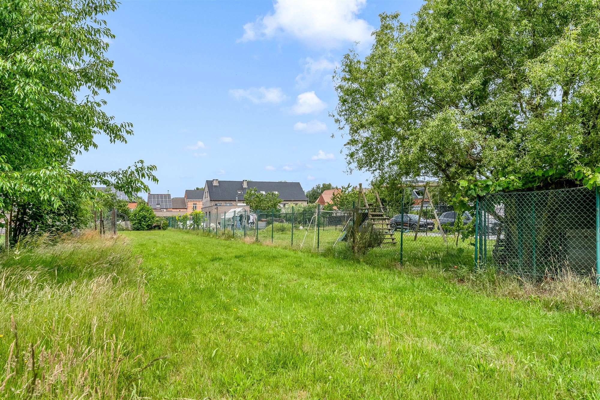 TE RENOVEREN WONING OP 12A86CA MET  RUSTIGE DOCH CENTRALE LIGGING IN STAL foto 19