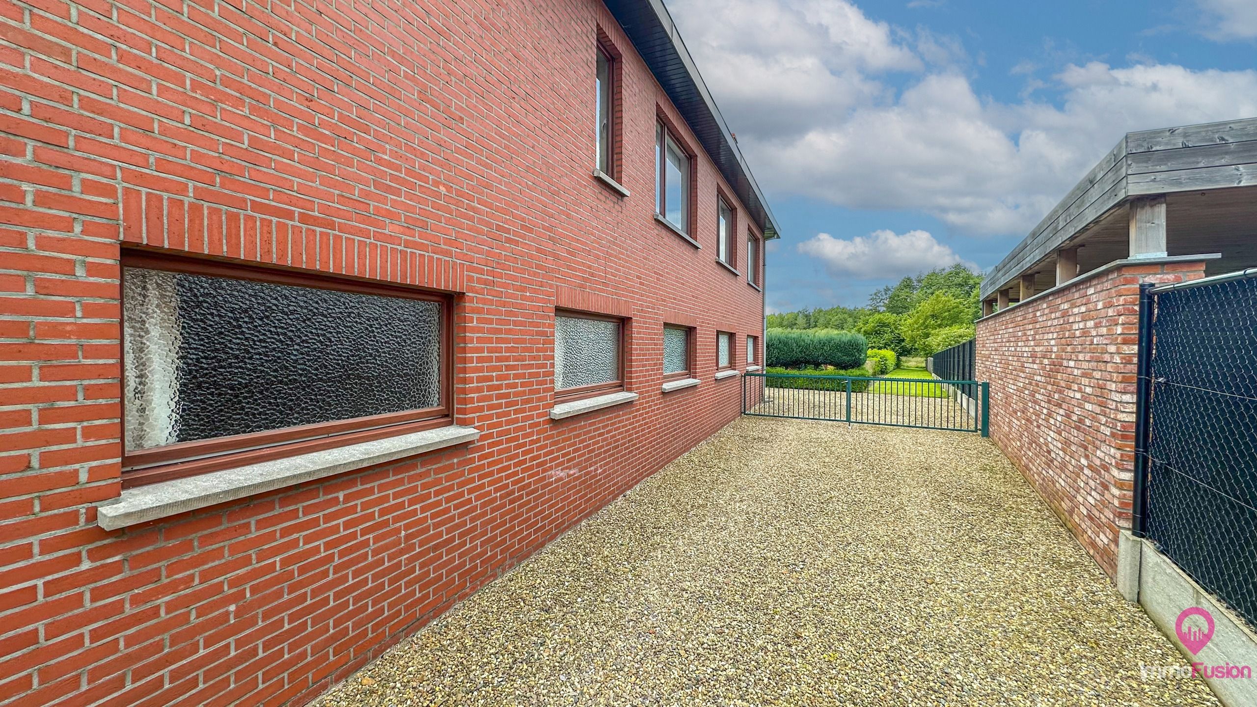 Ruime woning met 5slpk + groot perceel in bosrijke omgeving! foto 39