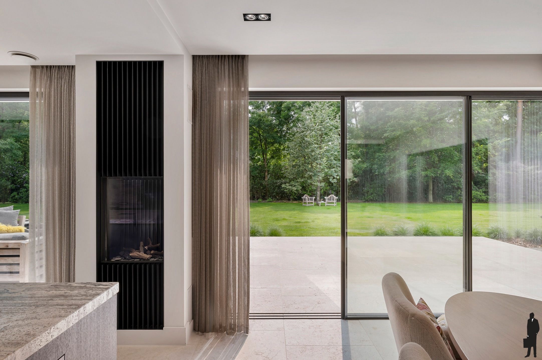 Exclusieve villa met zwembad en bijgebouw op 6.457 m² foto 14