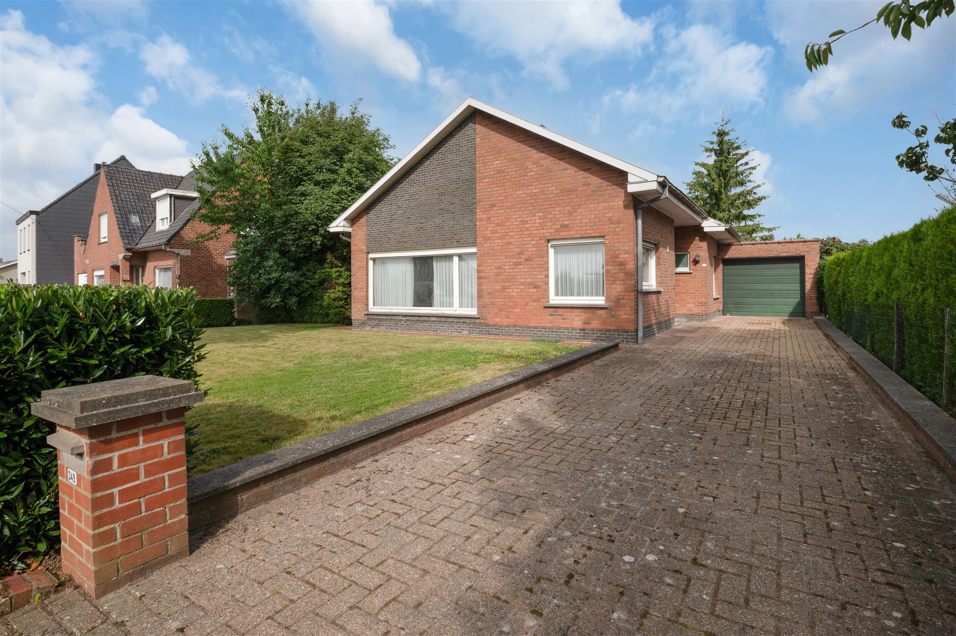 Hoofdfoto van de publicatie: Te renoveren bungalow met tuin in landelijke omgeving