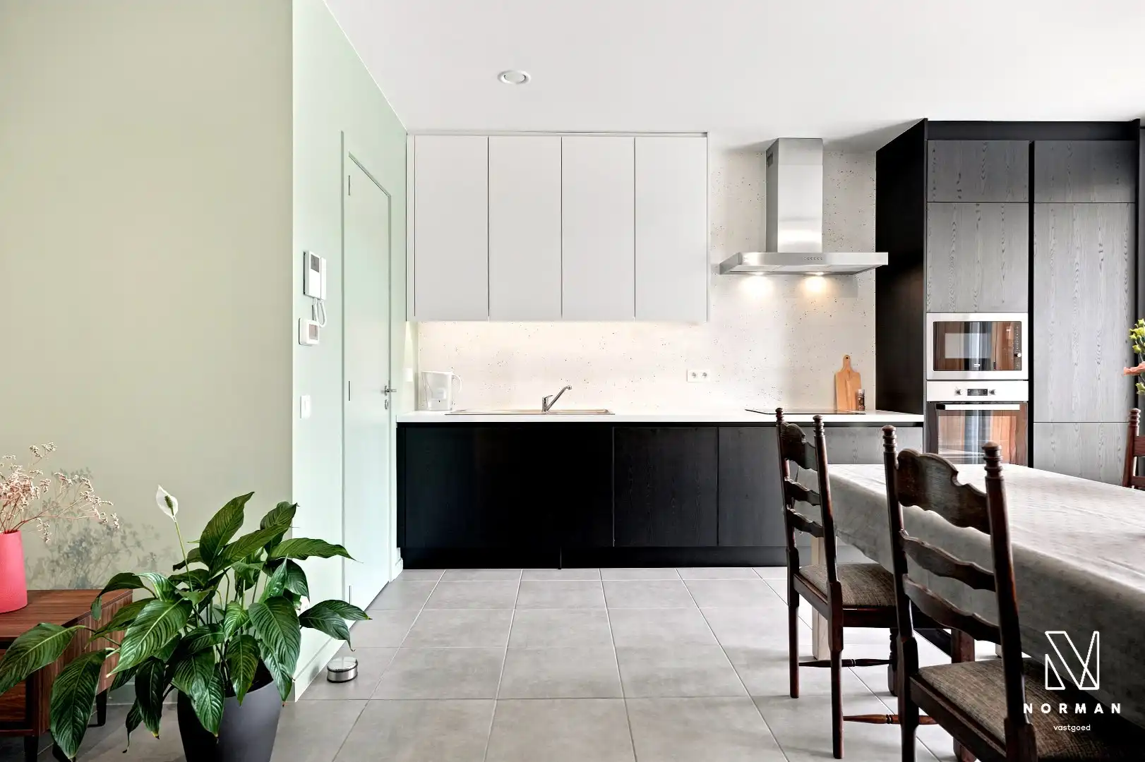Recent gelijkvloers appartement met 1 slk, tuin en ondergrondse staanplaats te koop in Harelbeke foto 8