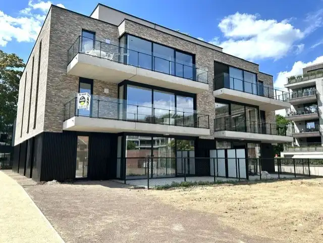 Luxueus appartement in hartje Hasselt foto {{pictureIndex}}