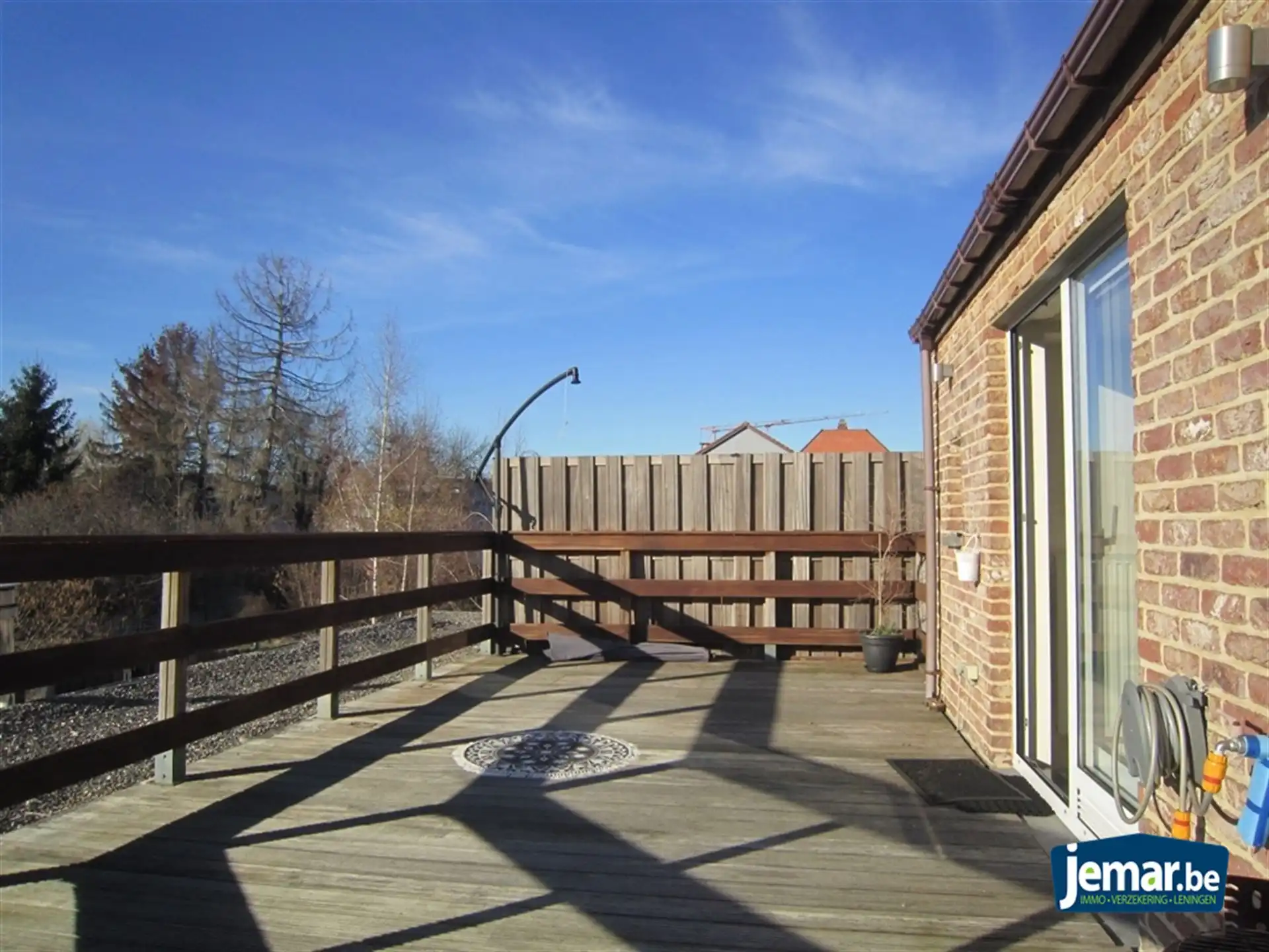 Appartementsgebouw met 2 verhuurde appartementen gelegen langs de Rijksweg! foto 9