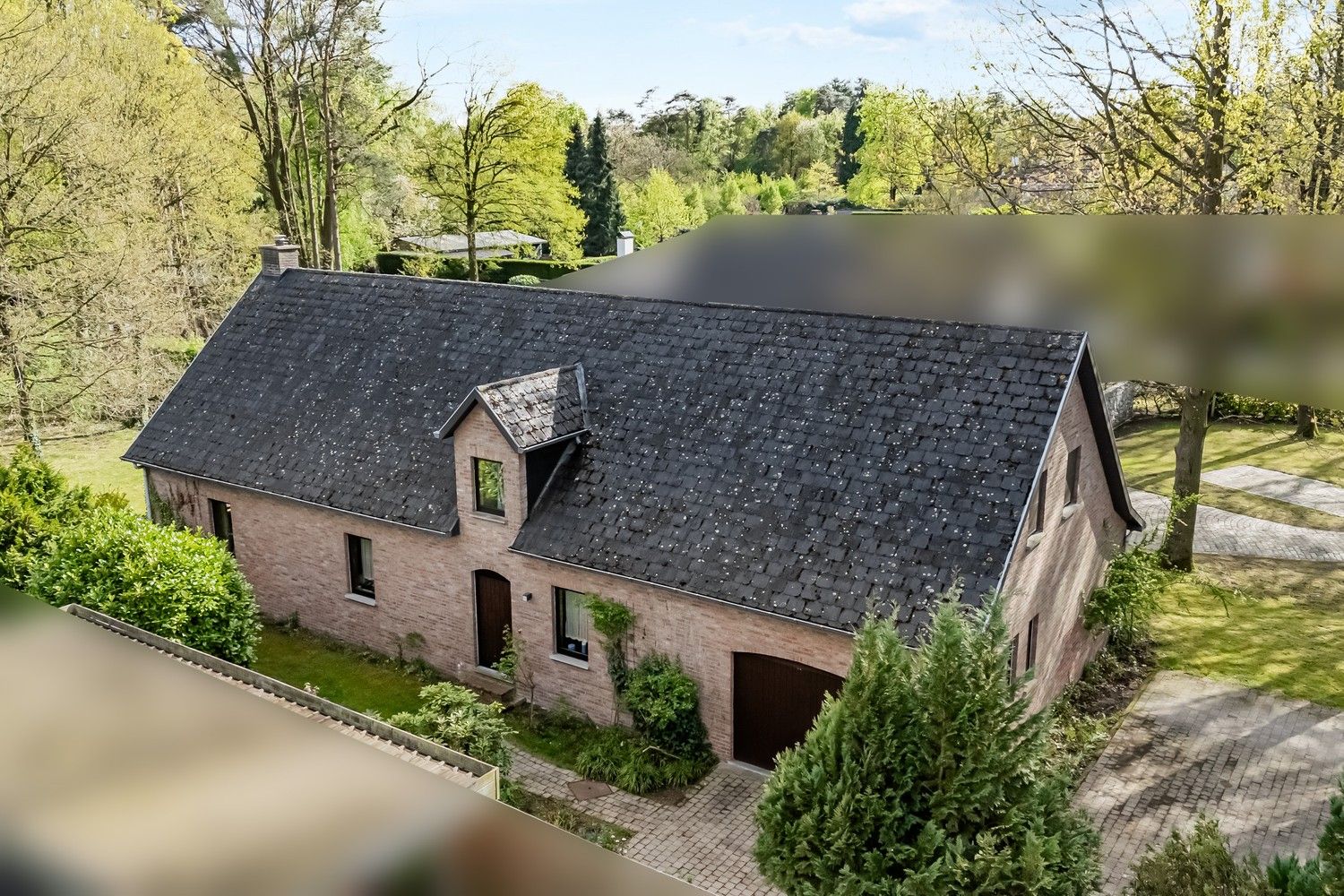 Ruime woning op groot perceel in residentiële buurt te Bret (Genk)! foto 5