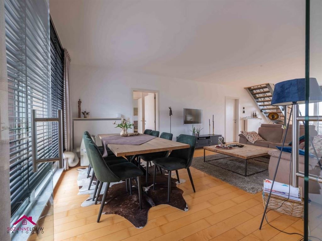 Ruim en gezellig appartement vlakbij het centrum foto 13