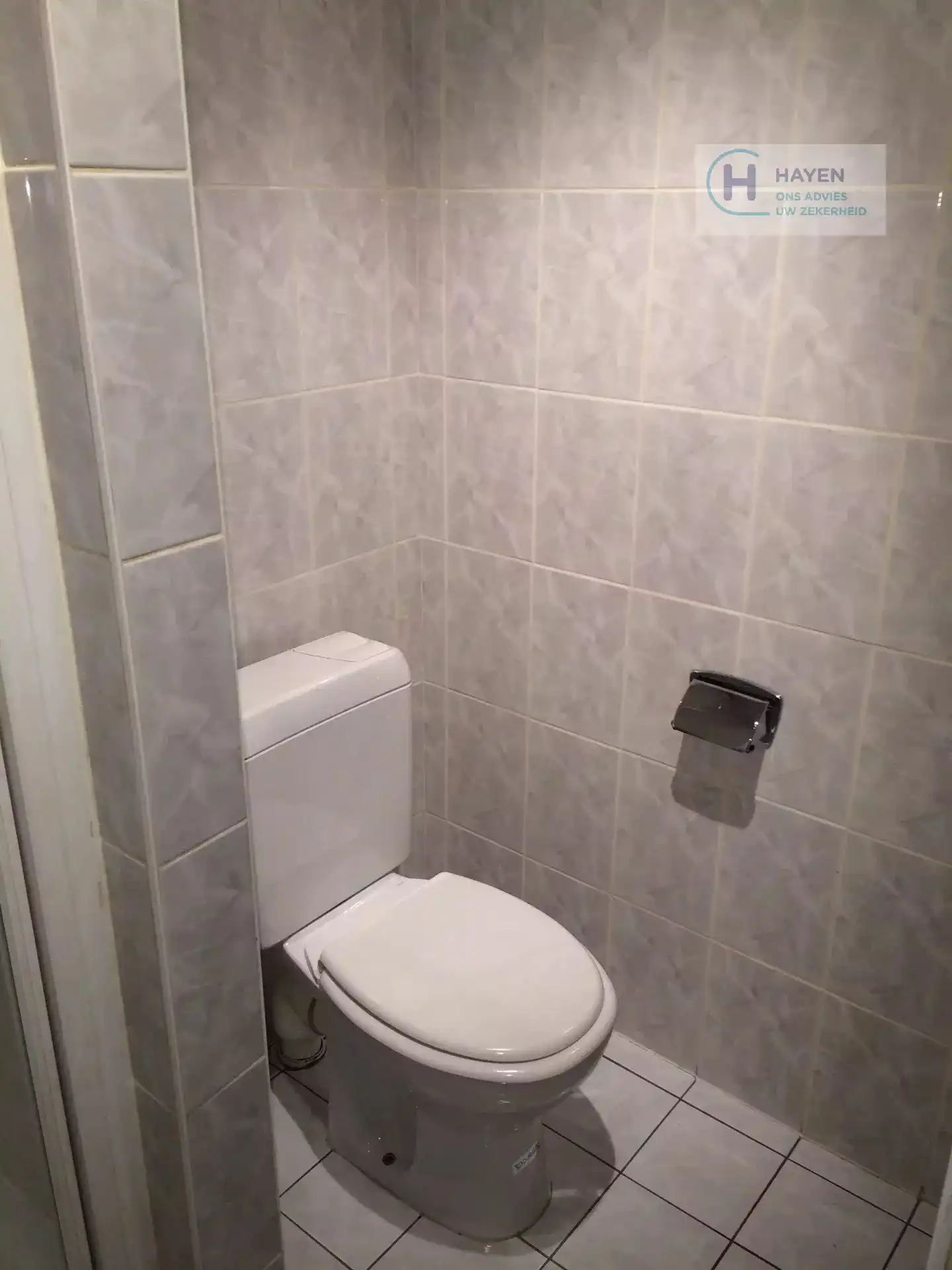 Studio met terras en ondergrondse parking te koop foto 9