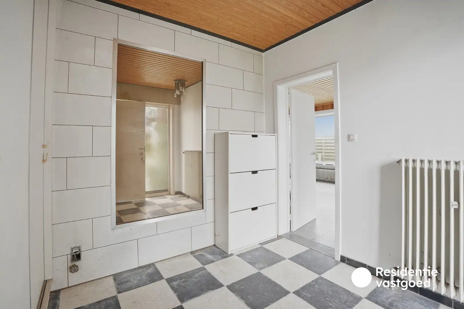 Ruime te renoveren bungalow op 959 m² met landelijk verzicht foto 11