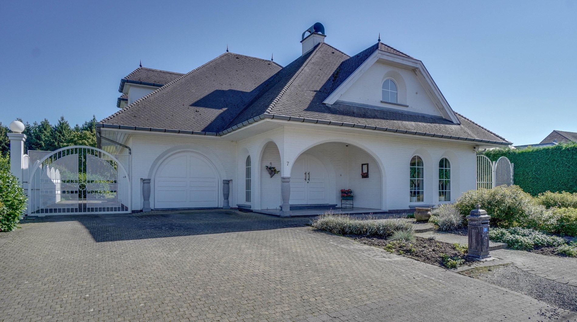 PRESTIGIEUZE VILLA OP RIANT PERCEEL VAN 26A 11CA  !  foto 28