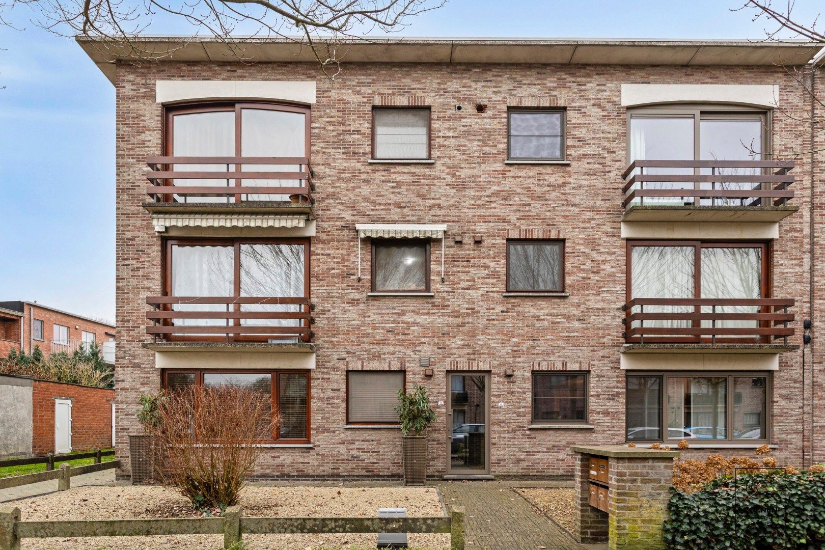 Instapklaar gelijkvloers appartement van 94 m² met drie ruime slaapkamers en ruim terras te Brasschaat! foto 19