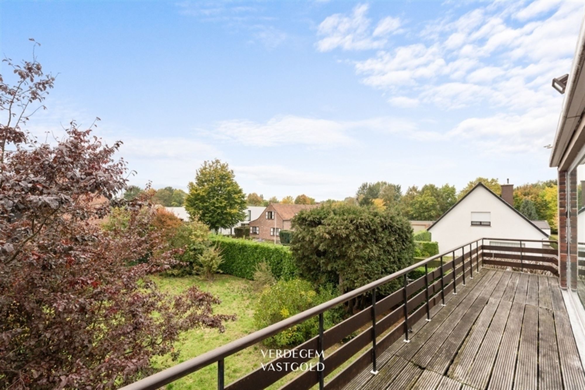 Unieke bel-étage woning met veel natuurlijke lichtinval nabij de Daknamse Meersen foto 12
