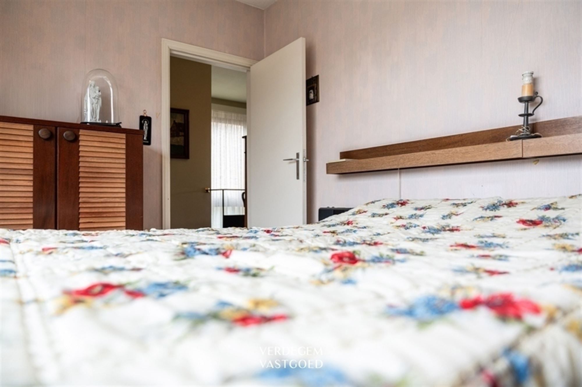 Unieke bel-étage woning met veel natuurlijke lichtinval nabij de Daknamse Meersen foto 12