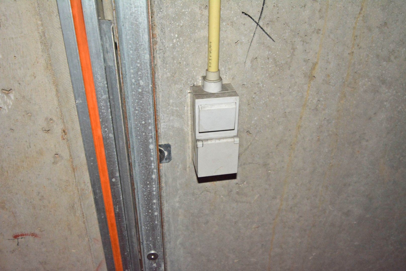 Garagebox te huur op jaarbasis in Kustlaan foto 6