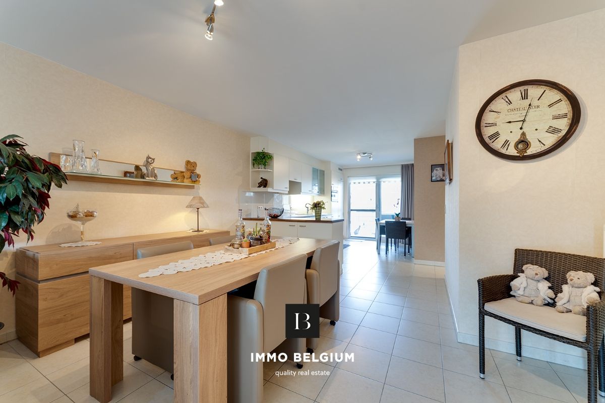 Ruim appartement te koop met 2 slaapkamers foto 5