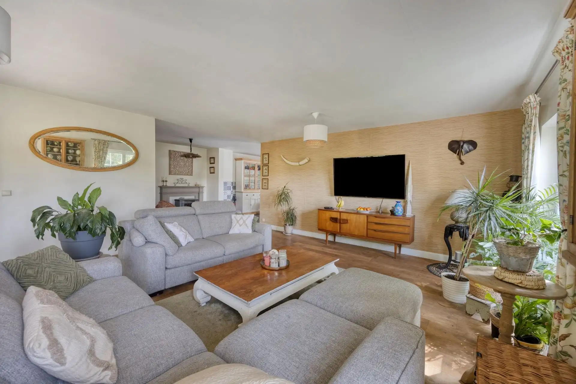 Prachtig gerenoveerde villa met bouwgrond  foto 7