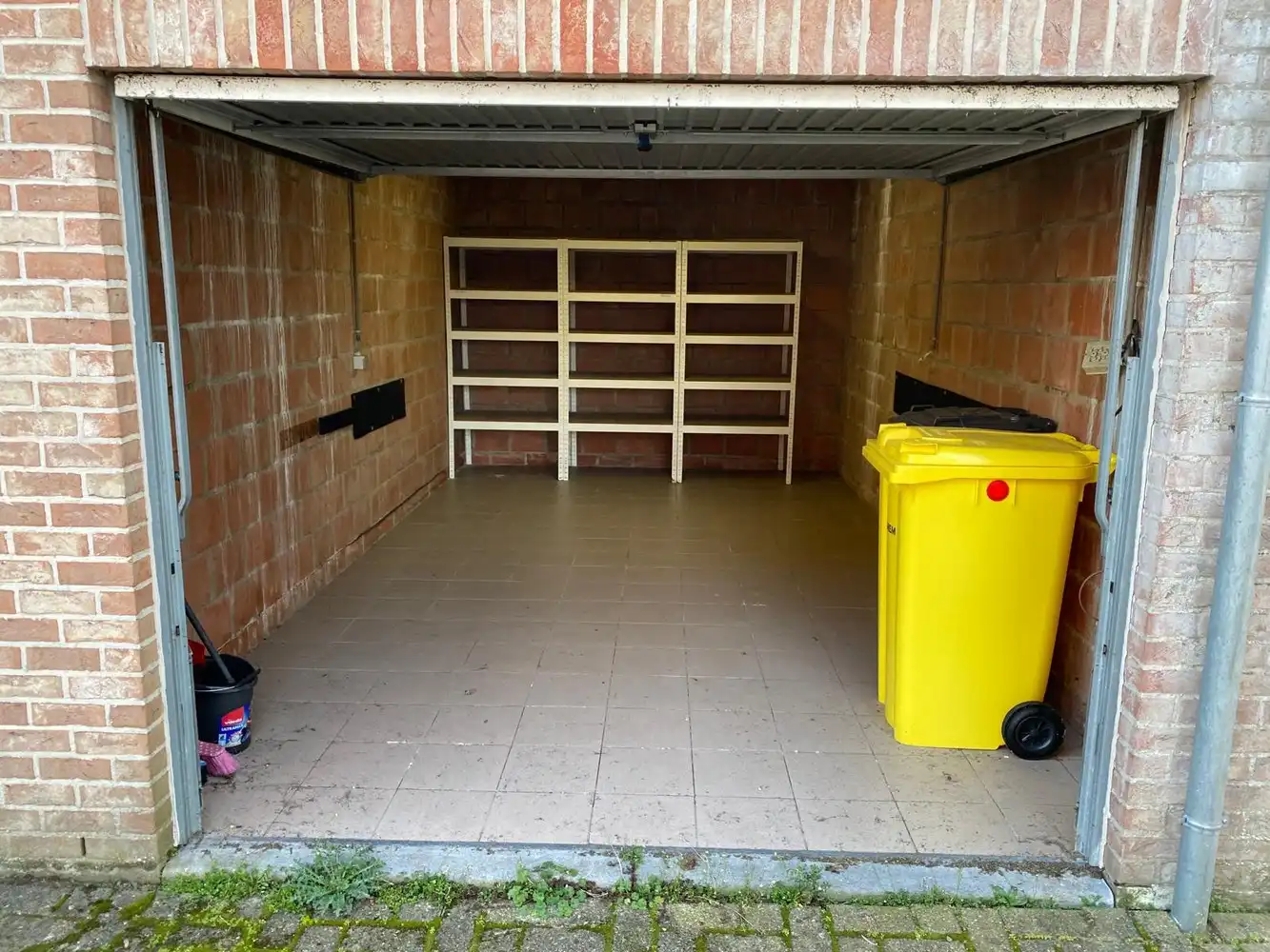 Instapklaar appartement 2de verdieping met lift. foto 28