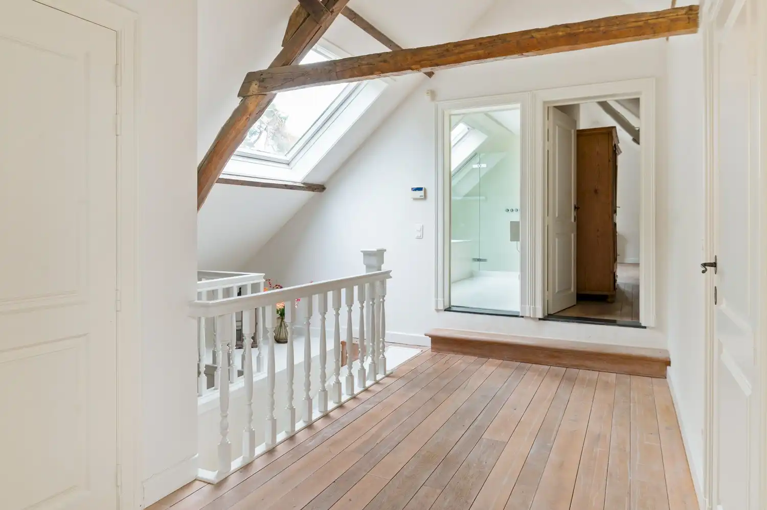 Gerenoveerde villa met bijgebouw en vijver op een perceel van 1,8 ha te Putte foto 24