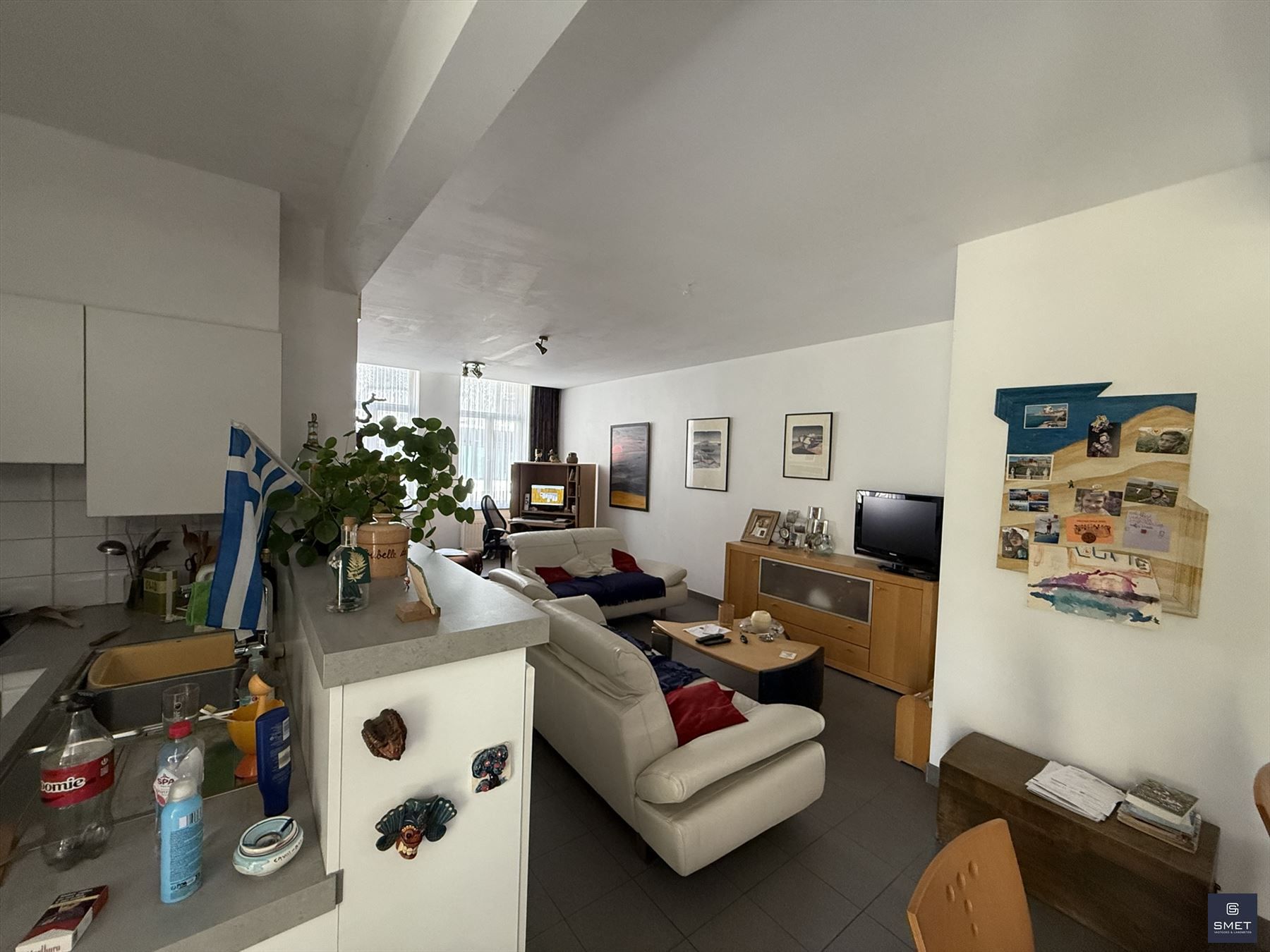 OPBRENGSTEIGENDOM MET 3 APPT EN 3 GAR foto 3