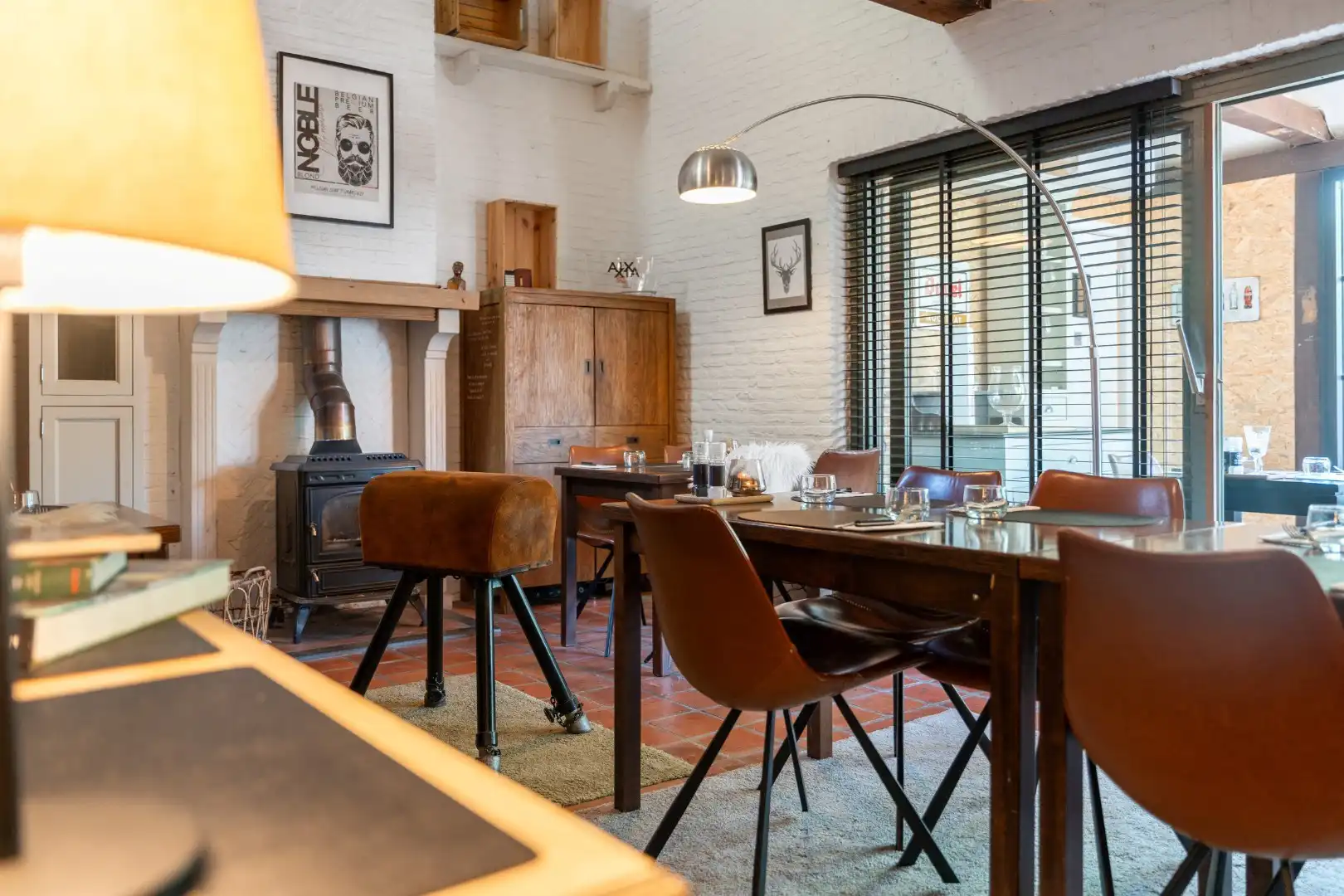 Karaktervolle woning aan het kanaal in Bornem foto 8