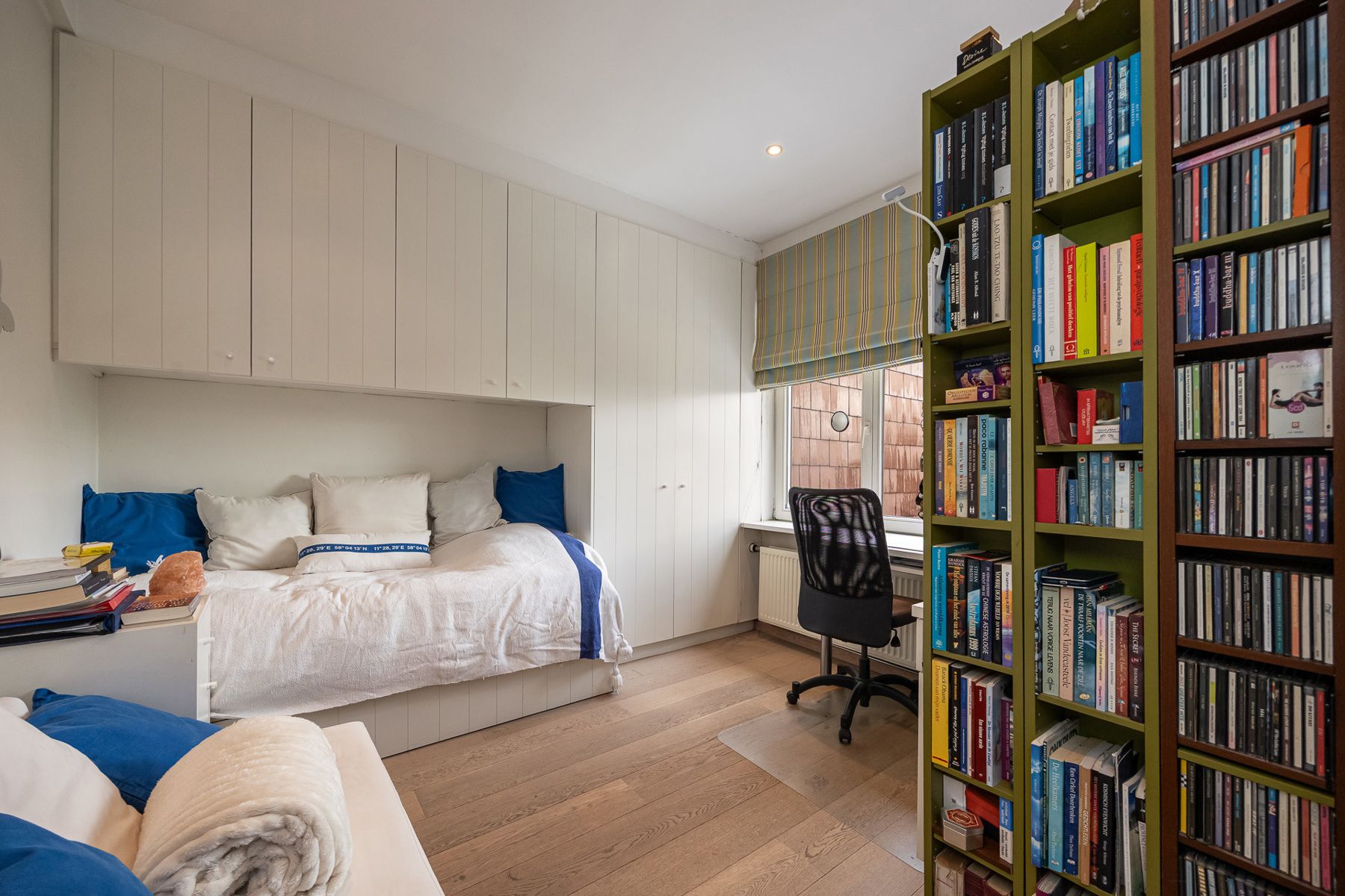 Instapklare woning met 3 à 4 slpks, praktijkruimte en garage foto 15