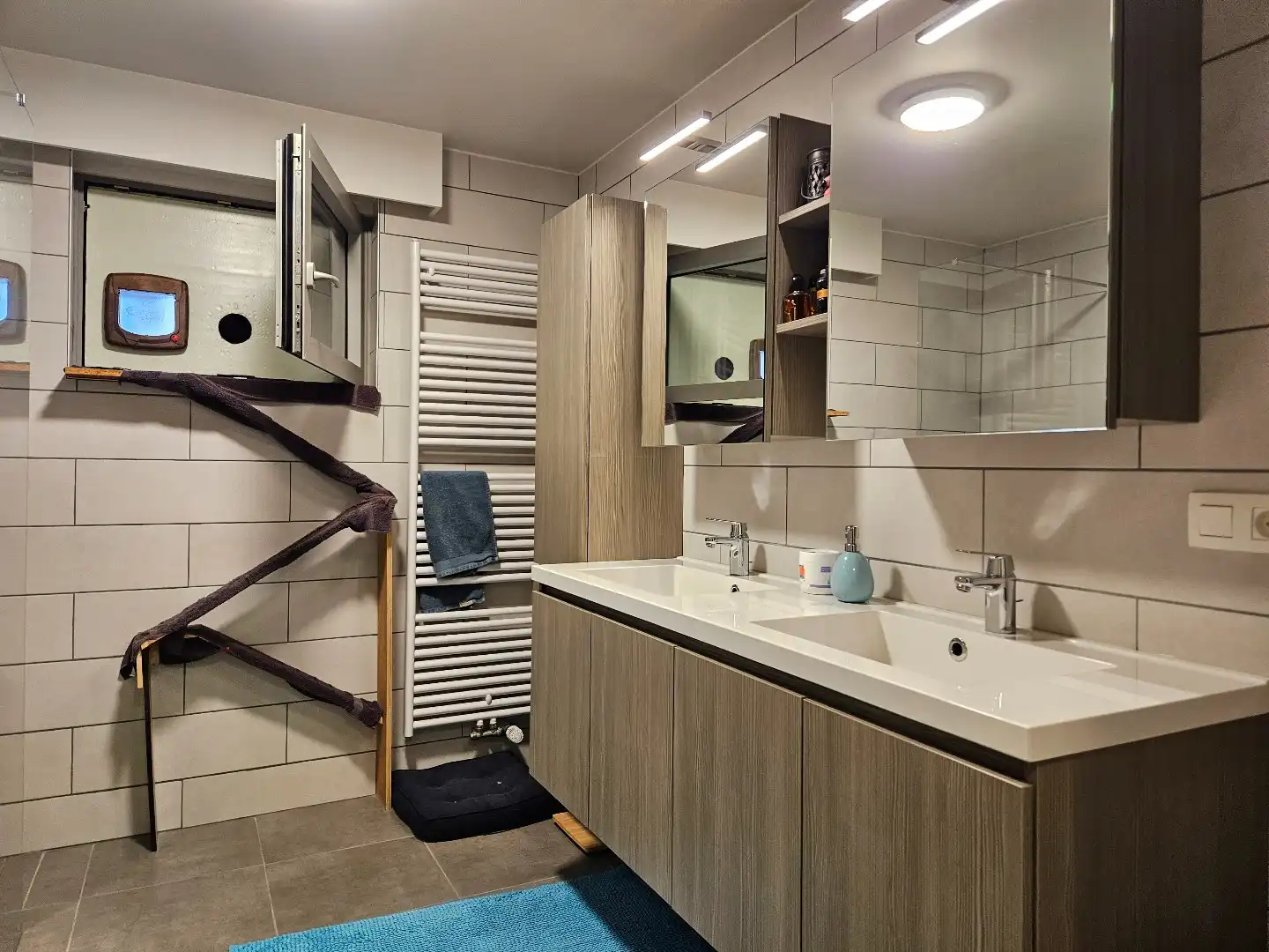 Ruim appartement met 2 slaapkamers in Mol-Ezaart! foto 14