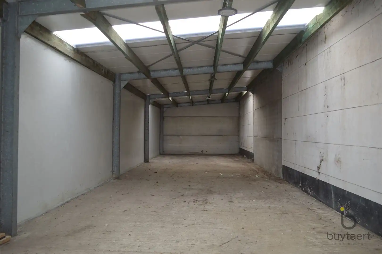 Loods te Kalmthout! foto {{pictureIndex}}