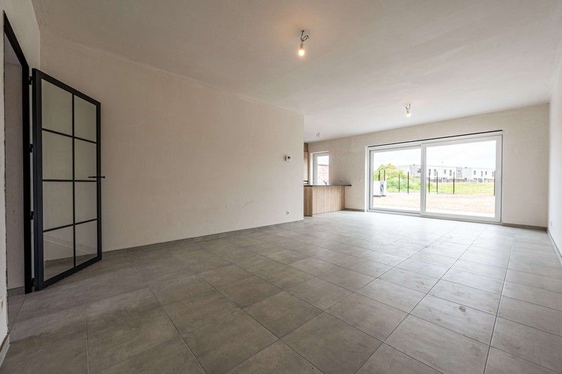 Landelijke nieuwbouwwoning op 249 m² TE KOOP in Wakken! foto 3