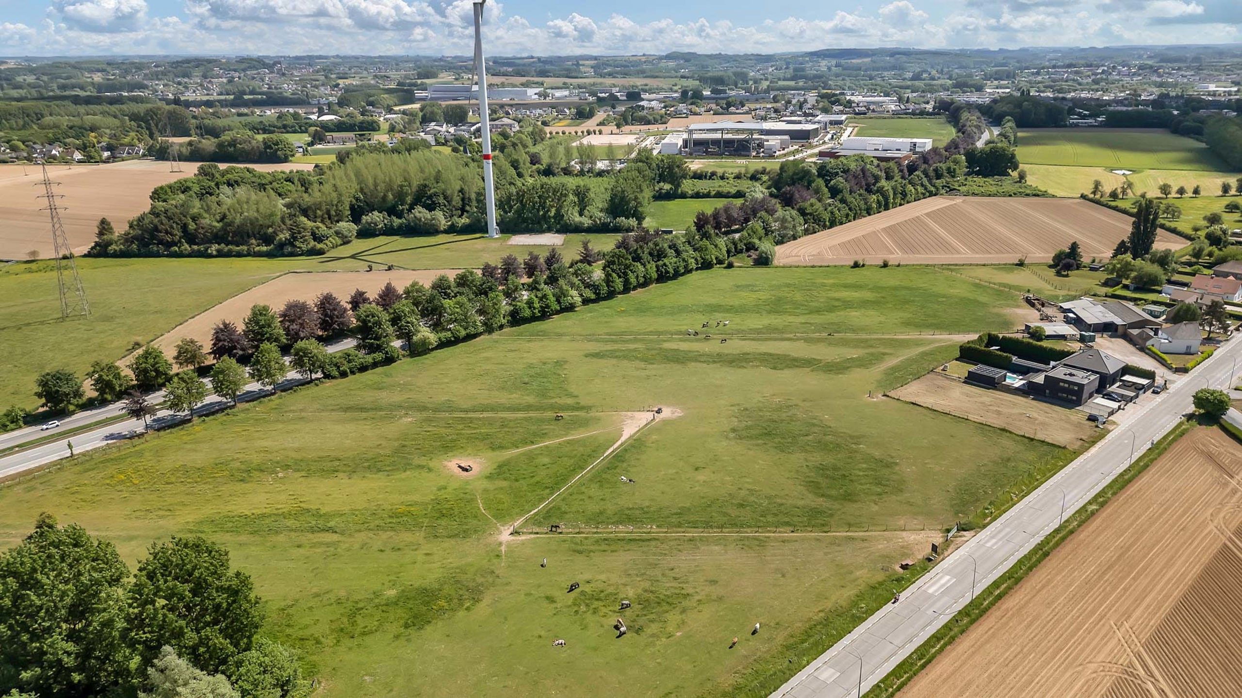 Unieke bouwgrond voor OB met weide  foto 3
