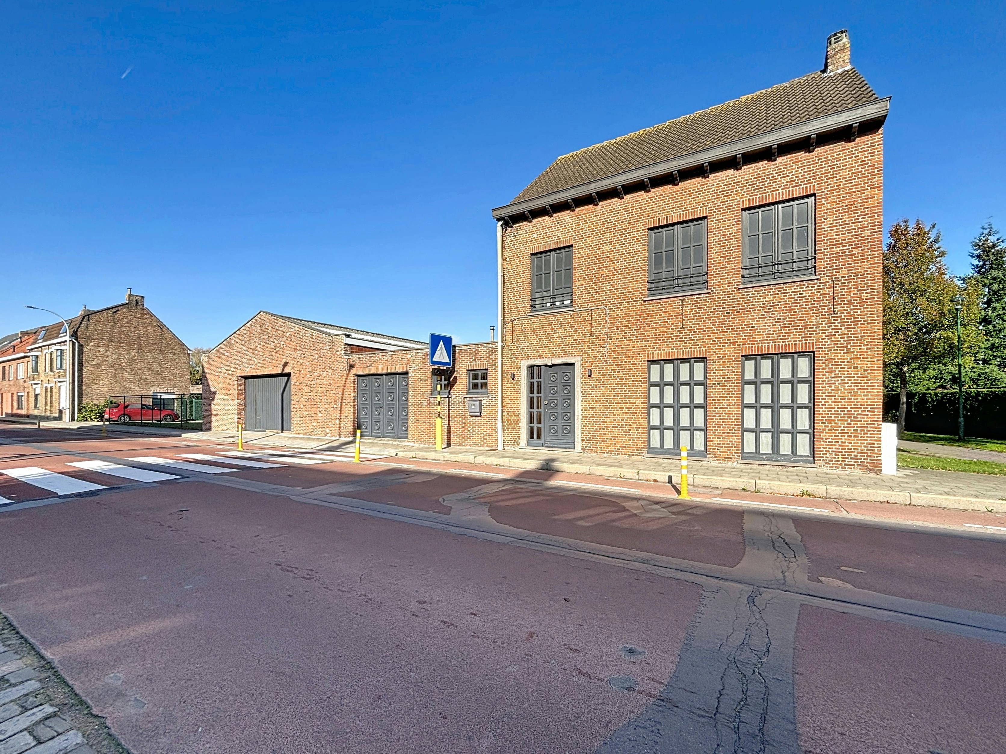 Huis met 2-3 slaapkamers, garage en loods in Assebroek  foto 22