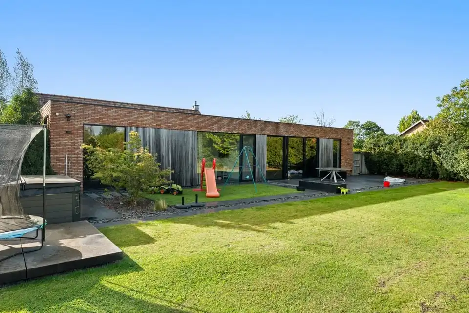 UNIEKE LUXUEUZE VILLA OP EEN PRACHTIG PERCEEL VAN 28A50CA IN SINT-TRUIDEN foto 52