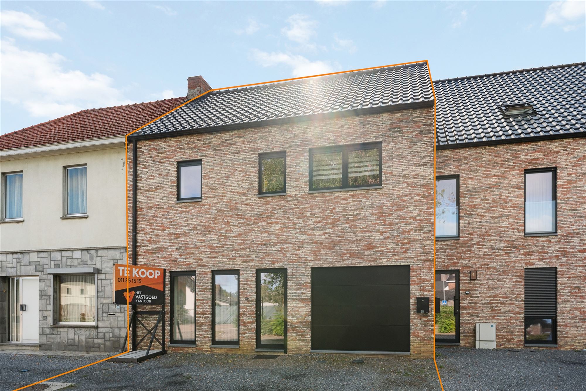 KNAPPE WONING (198M²) MET 3 SLAAPKAMERS + RUIME ZOLDER TE BEVERLO foto 25