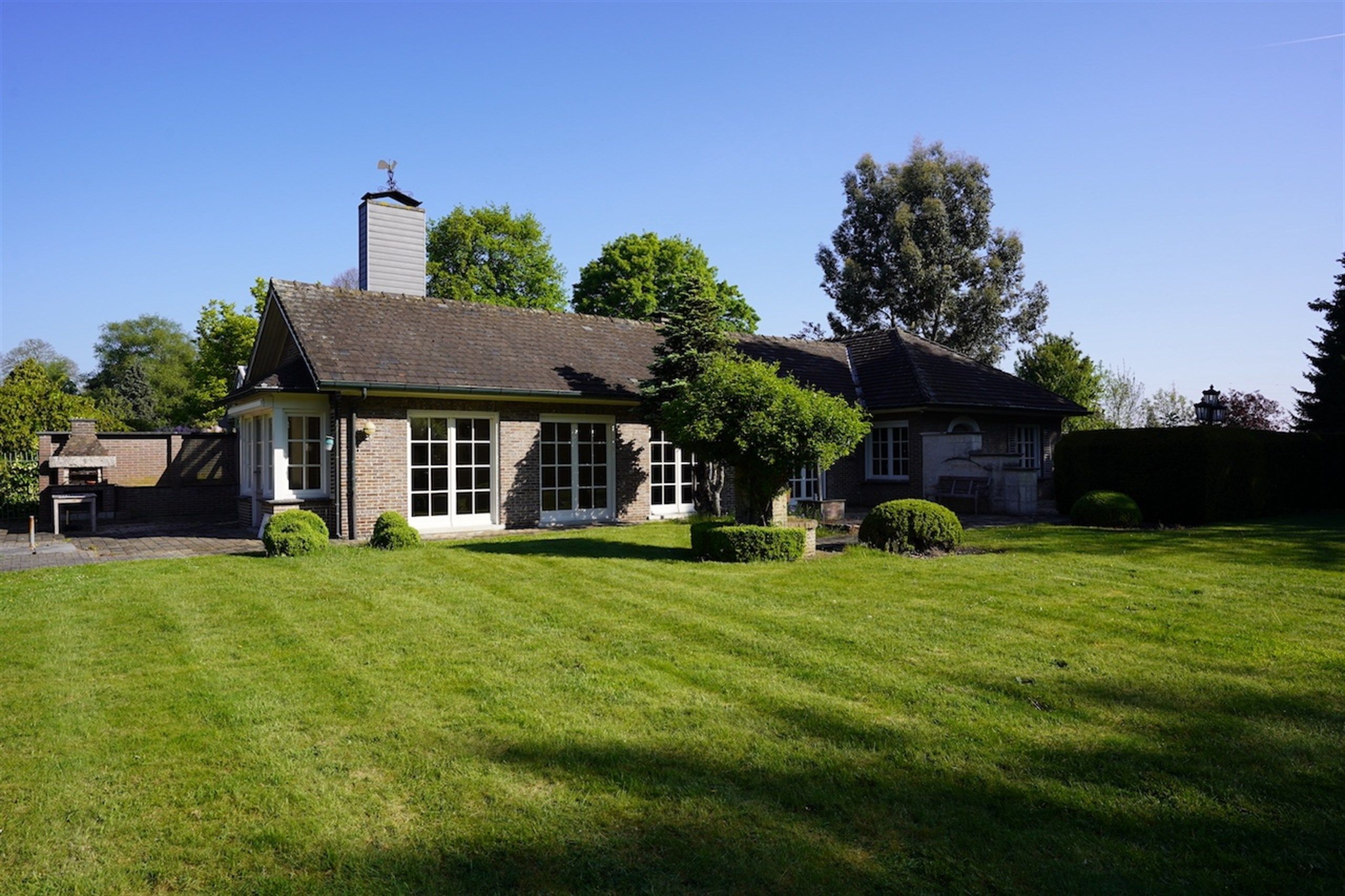 Opportuniteit! Eigendom op 1 Ha met buitengewone privileges foto 6