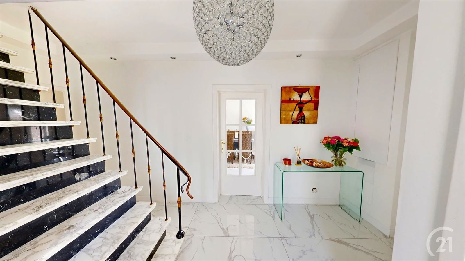 Gerenoveerde woning met tuin en 5 slaapkamers foto 14