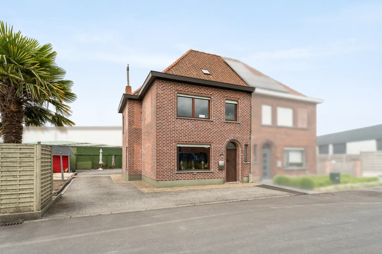 Hoofdfoto van de publicatie: Kijkdag 19/09/2026 tussen 09.30 en 10.30 uur! Charmante woning te koop in Ardooie!