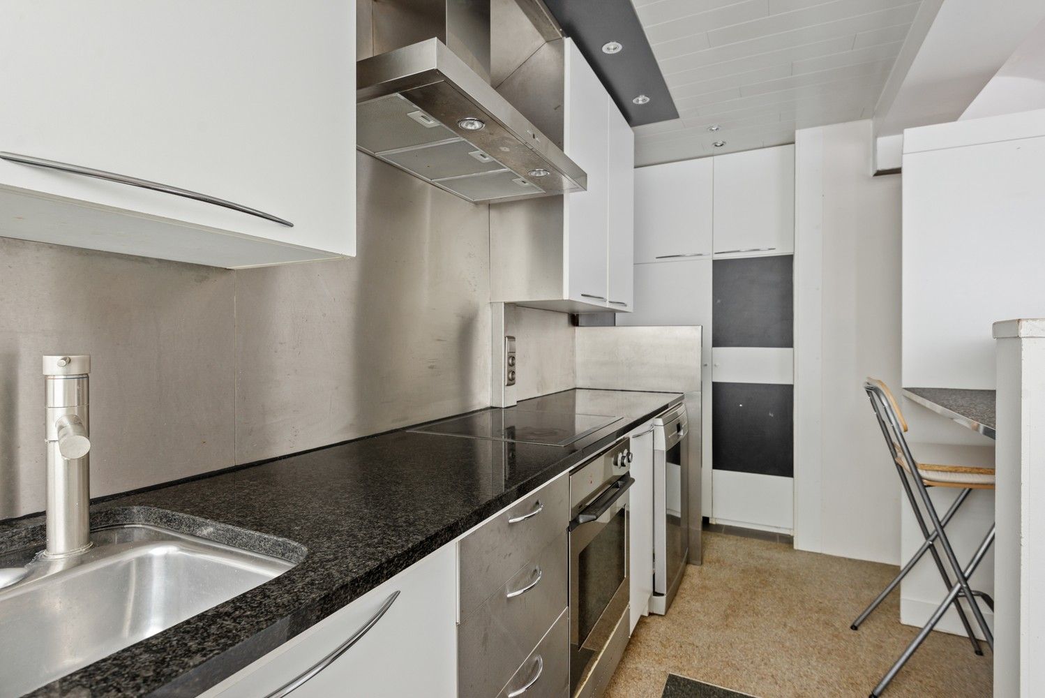 Verzorgd appartement met 2 slaapkamers in Deurne Zuid! foto 5
