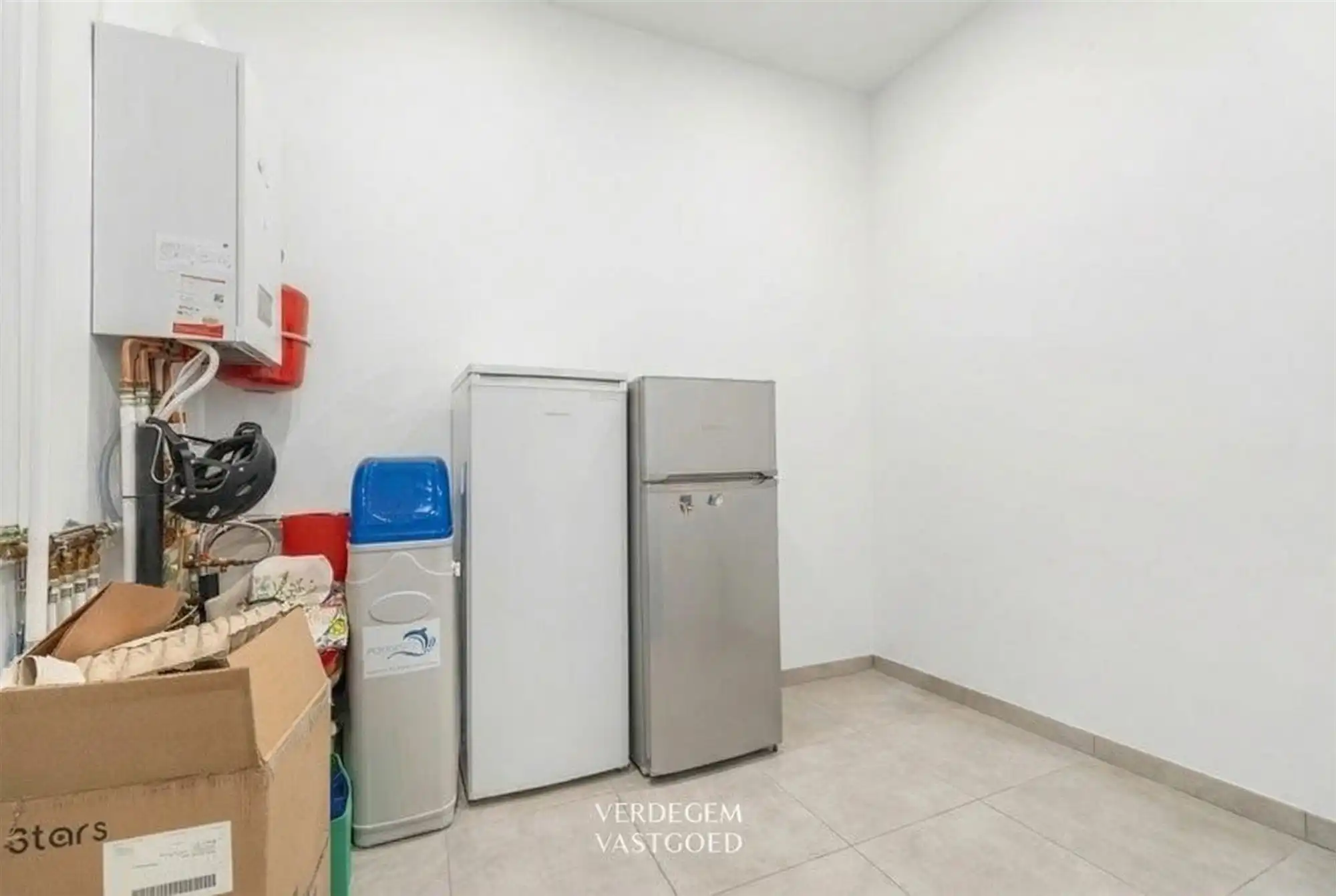 Mooi gerenoveerde gezinswoning met 3 slaapkamers en verrassend grote tuin foto 9