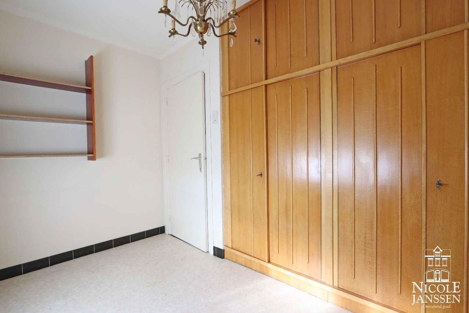 Mooi verzorgde split-level woning op unieke locatie in het mooie Aldeneik foto 20