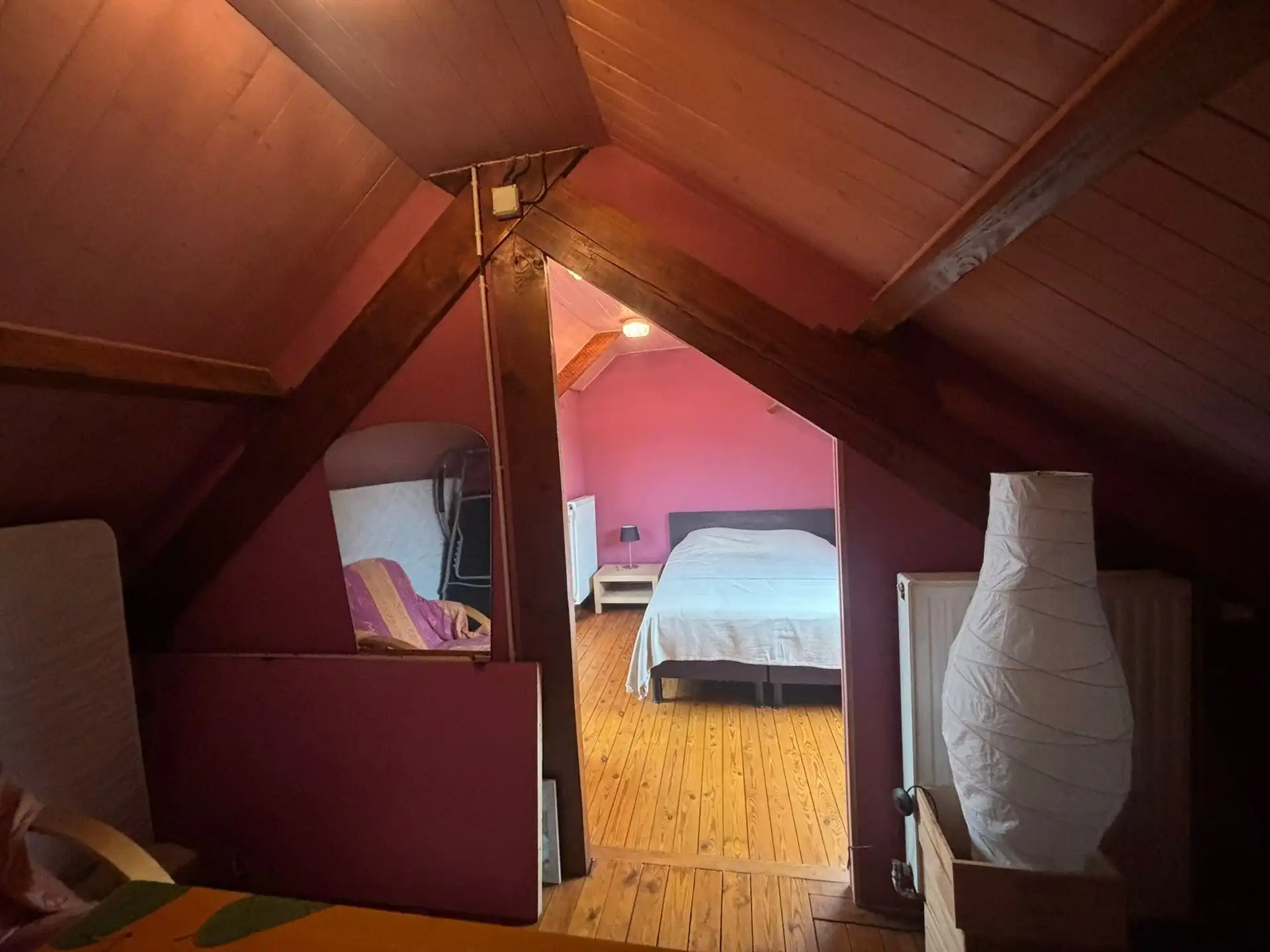 Woning met garage en tuin in alle rust! foto 24